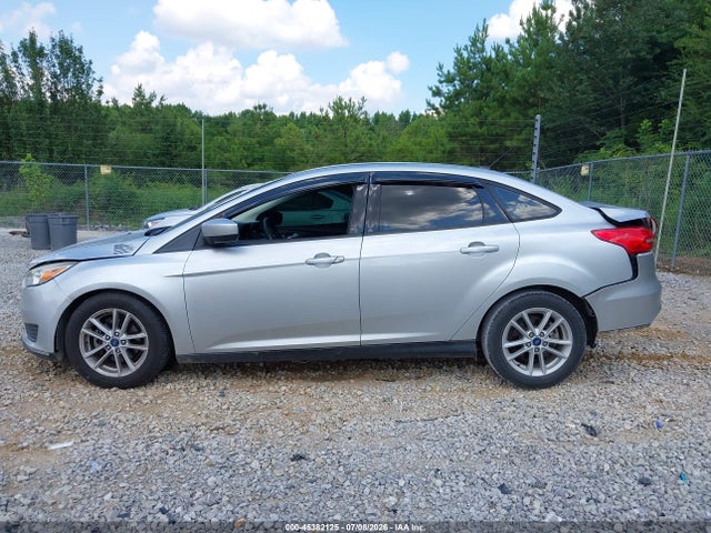 Ford FOCUS SE 2018 1FADP3FE2JL265137 Image 14