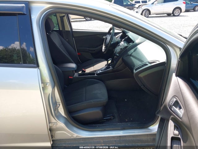 Ford FOCUS SE 2018 1FADP3FE2JL265137 Image 5