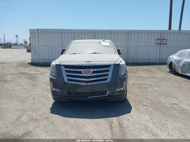 45382131 :رقم المزاد ، 1GYS3GKJ7LR166606 vin ، 2020 Cadillac Escalade Esv 2wd مزاد بيع
