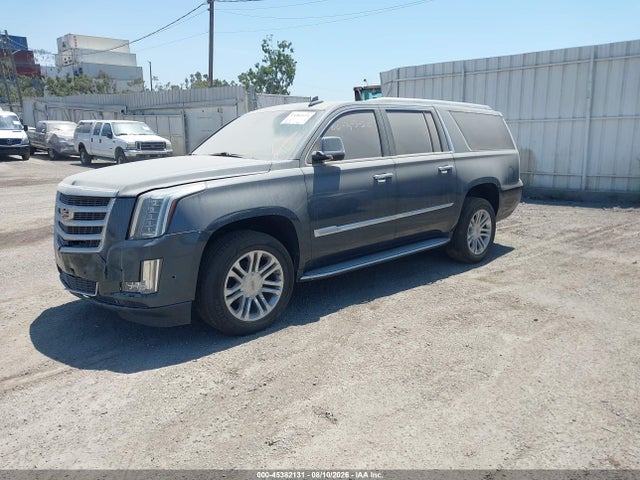 45382131 :رقم المزاد ، 1GYS3GKJ7LR166606 vin ، 2020 Cadillac Escalade Esv 2wd مزاد بيع