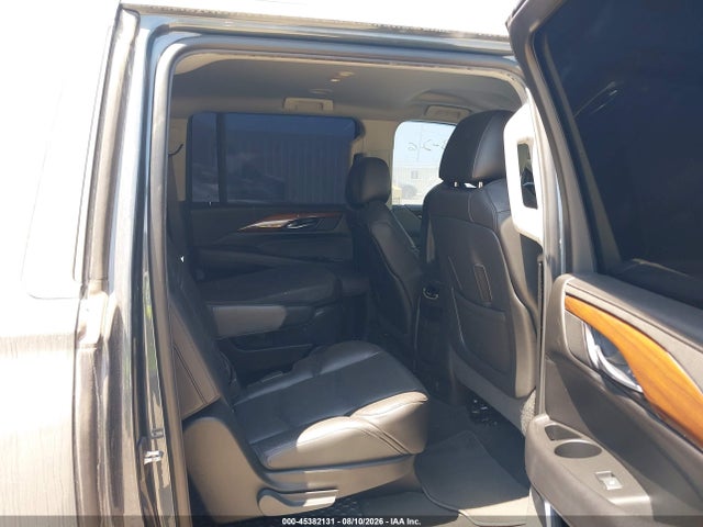 45382131 :رقم المزاد ، 1GYS3GKJ7LR166606 vin ، 2020 Cadillac Escalade Esv 2wd مزاد بيع