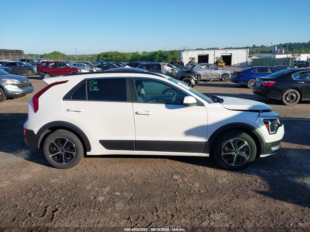 KNDCP3LE6S5287934 KIA NIRO LX