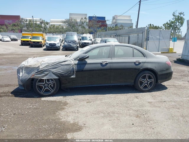 Mercedes-Benz E 350 2022 W1KZF8DB7NB086828 Image 31