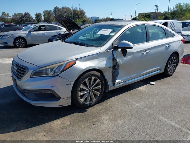 Hyundai Sonata Sport 2017 5NPE34AF7HH483590 Image 2