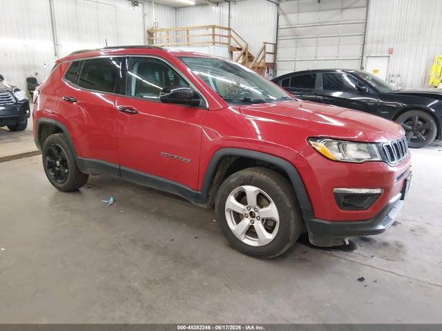 2018 Jeep Compass Latitude 4x4 მანქანა იყიდება აუქციონზე, vin: 3C4NJDBB7JT177013, აუქციონის ნომერი: 45382246
