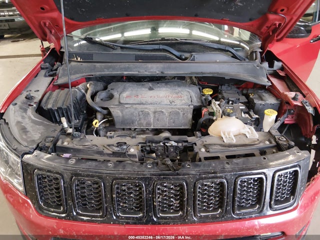2018 Jeep Compass Latitude 4x4 მანქანა იყიდება აუქციონზე, vin: 3C4NJDBB7JT177013, აუქციონის ნომერი: 45382246
