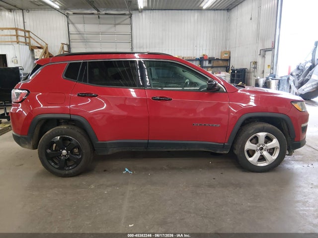 2018 Jeep Compass Latitude 4x4 მანქანა იყიდება აუქციონზე, vin: 3C4NJDBB7JT177013, აუქციონის ნომერი: 45382246