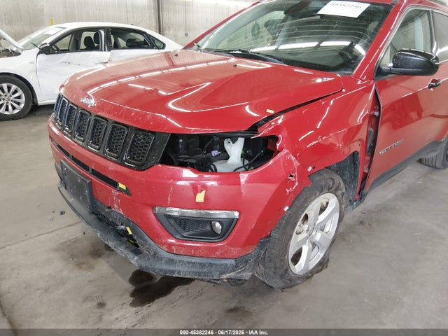 2018 Jeep Compass Latitude 4x4 მანქანა იყიდება აუქციონზე, vin: 3C4NJDBB7JT177013, აუქციონის ნომერი: 45382246