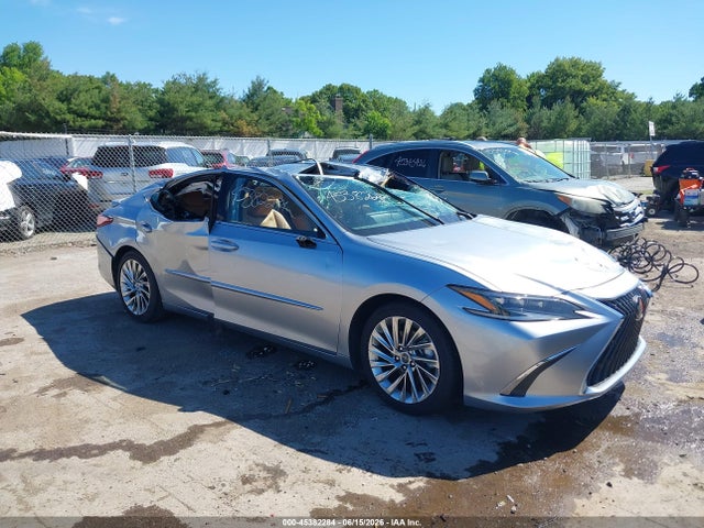 45382284 :رقم المزاد ، 58AEA1C1XPU030613 vin ، 2023 Lexus Es 300h Luxury مزاد بيع
