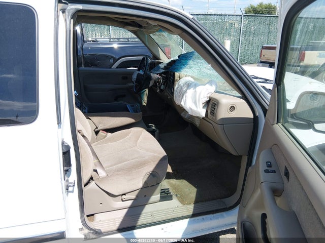 45382289 :رقم المزاد ، 2GTEC19T011258055 vin ، 2001 Gmc Sierra 1500 Sle مزاد بيع