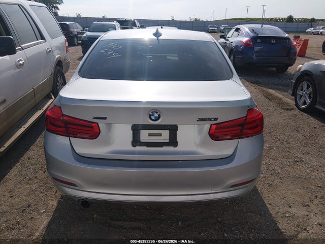 Aukcja sprzedaży 2018 Bmw 320i Xdrive, vin: WBA8E5G54JNU46334, numer aukcji: 45382295