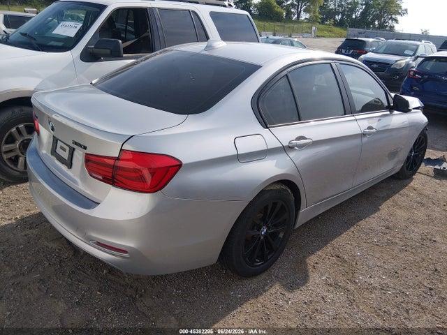 Aukcja sprzedaży 2018 Bmw 320i Xdrive, vin: WBA8E5G54JNU46334, numer aukcji: 45382295