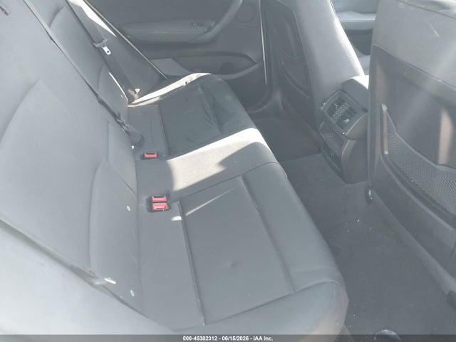 45382312 :رقم المزاد ، 5UXWZ7C37H0X42002 vin ، 2017 Bmw X3 Sdrive28i مزاد بيع
