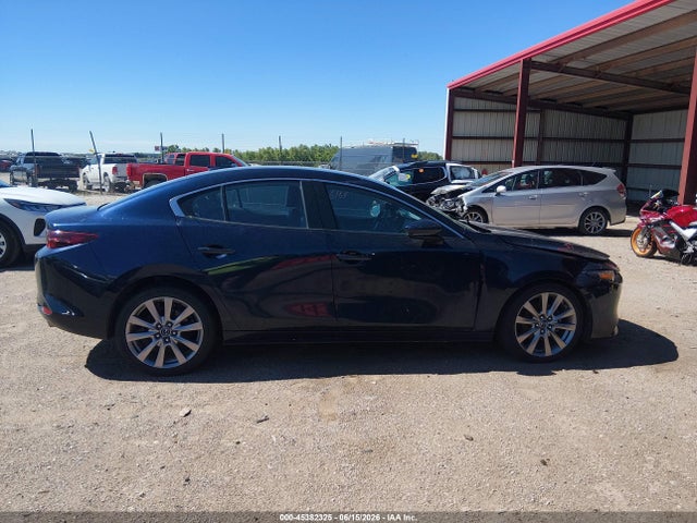 45382325 :رقم المزاد ، JM1BPBDM1K1115507 vin ، 2019 Mazda Mazda3 Preferred Package مزاد بيع