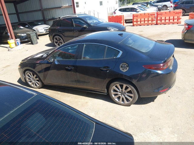 45382325 :رقم المزاد ، JM1BPBDM1K1115507 vin ، 2019 Mazda Mazda3 Preferred Package مزاد بيع