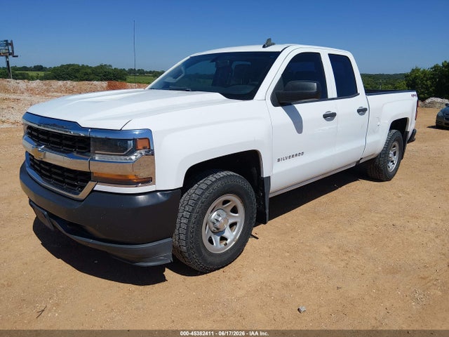 Chevrolet Silverado 1500 Wt 2017 1GCVKNEC8HZ220185 Image 2