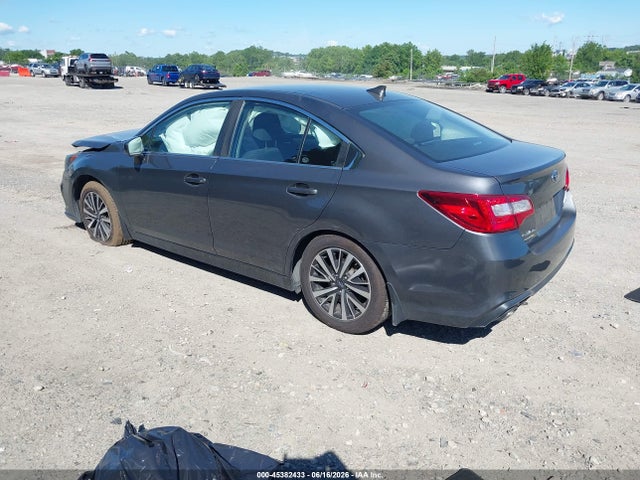 Subaru Legacy 2.5i Premium 2019 4S3BNAF60K3032881 Image 3