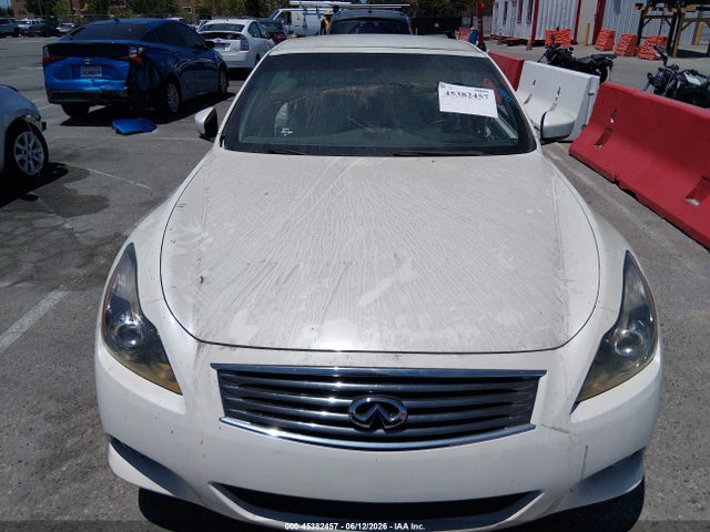 2015 Infiniti Q60 მანქანა იყიდება აუქციონზე, vin: JN1CV6FE7FM810573, აუქციონის ნომერი: 45382457