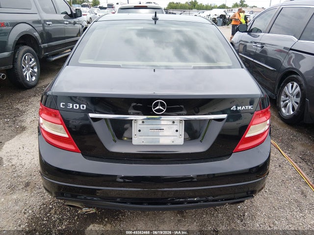 45382468 :رقم المزاد ، WDDGF8BB4BR177049 vin ، 2011 Mercedes-benz C 300 Luxury 4matic/sport 4matic مزاد بيع