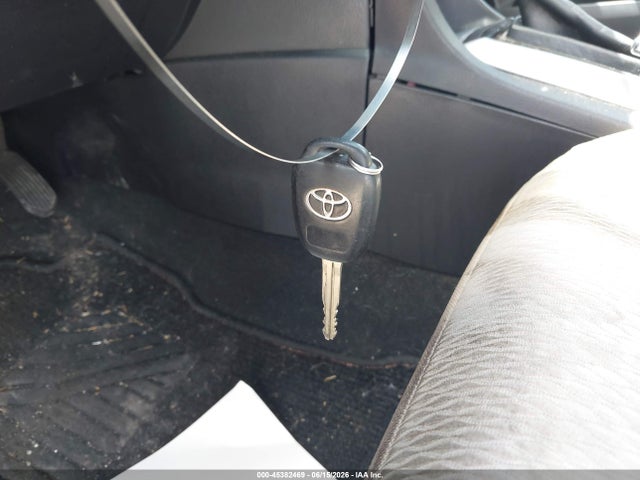 2014 Toyota Corolla Le მანქანა იყიდება აუქციონზე, vin: 2T1BURHE8EC204205, აუქციონის ნომერი: 45382469