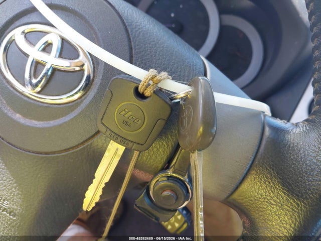 Aukcja sprzedaży 2006 Toyota Rav4 Limited V6, vin: JTMBK31V465004689, numer aukcji: 45382489