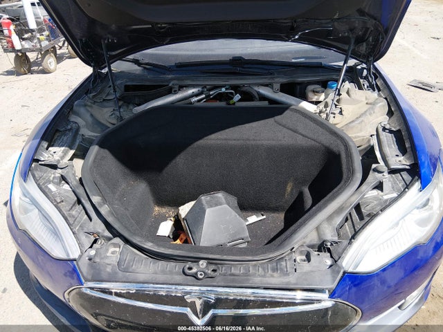 Продаж на аукціоні авто 2015 Tesla Model S 70d/85d/p85d, vin: 5YJSA1S29FF096800, номер лоту: 45382506