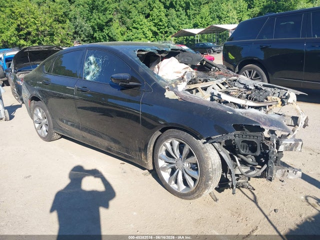 Продаж на аукціоні авто 2015 Chrysler 200 S, vin: 1C3CCCBB1FN747563, номер лоту: 45382516