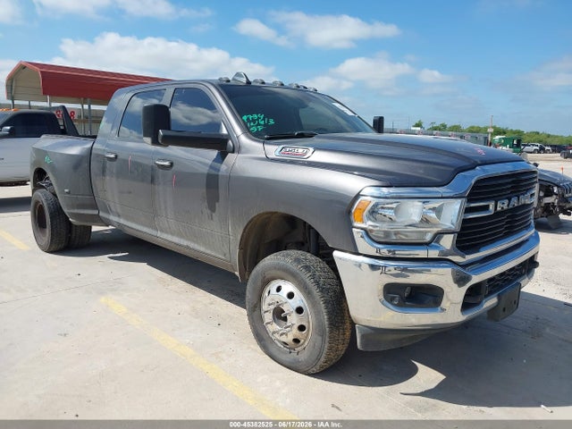 RAM 3500 Big Horn 2019 3C63RRLL8KG624096 головне зображення