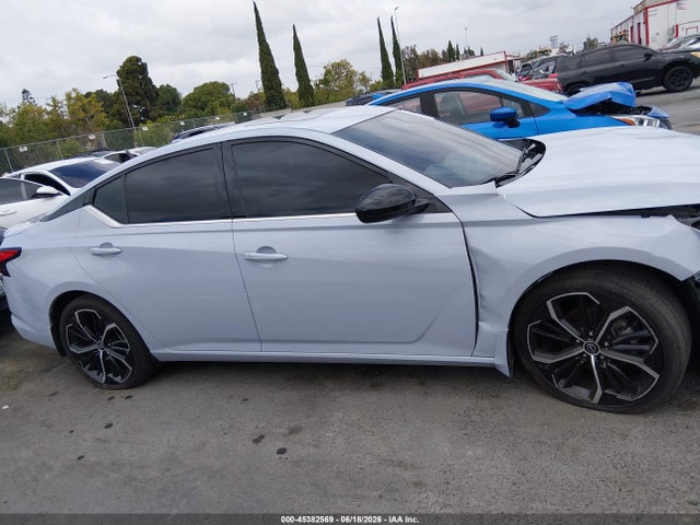 1N4BL4CV2PN315304 Nissan Altima Sr Fwd