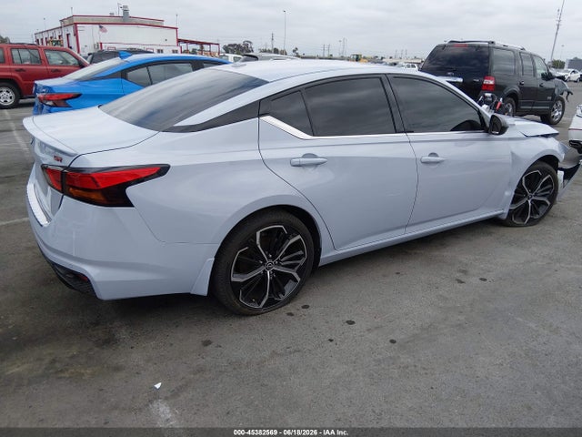 1N4BL4CV2PN315304 Nissan Altima Sr Fwd
