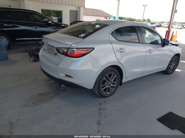 45382592 :رقم المزاد ، 3MYDLBYV0KY507995 vin ، 2019 Toyota Yaris Le مزاد بيع