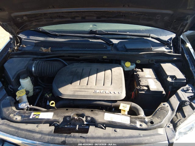 2C4RC1BG9ER124683 Chrysler Town &amp; Country Touring