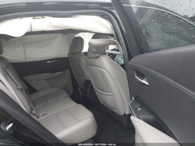 Продажа на аукционе авто 2021 Cadillac Xt4 Fwd Premium Luxury, vin: 1GYFZCR43MF032171, номер лота: 45382624