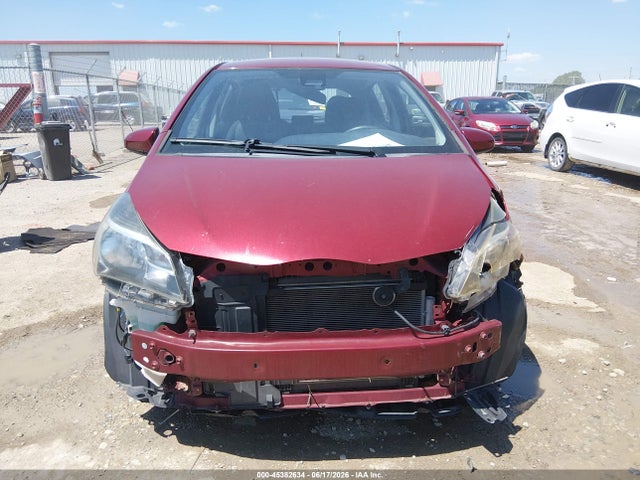 VNKKTUD38HA082987 Toyota YARIS LE