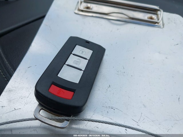 Продажа на аукционе авто 2020 Mitsubishi Outlander Sel 2.4, vin: JA4AD3A32LZ019534, номер лота: 45382635