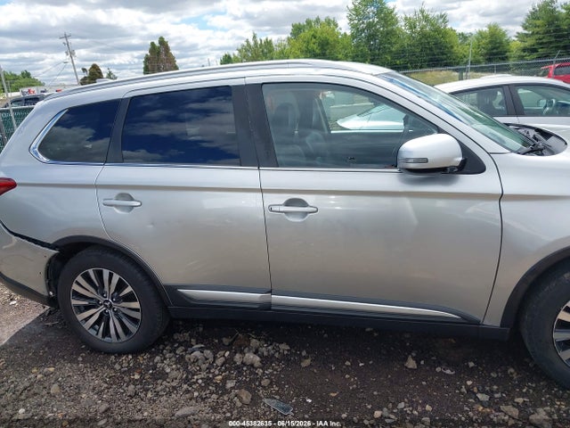 Продажа на аукционе авто 2020 Mitsubishi Outlander Sel 2.4, vin: JA4AD3A32LZ019534, номер лота: 45382635