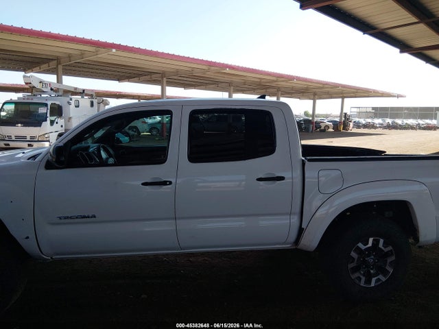 Продажа на аукционе авто 2015 Toyota Tacoma Prerunner V6, vin: 3TMJU4GN5FM192457, номер лота: 45382648