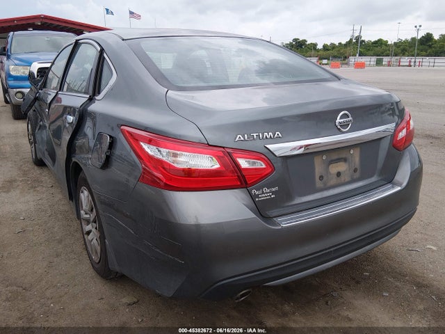 Nissan Altima 2.5 S 2017 1N4AL3APXHC274704 Image 3
