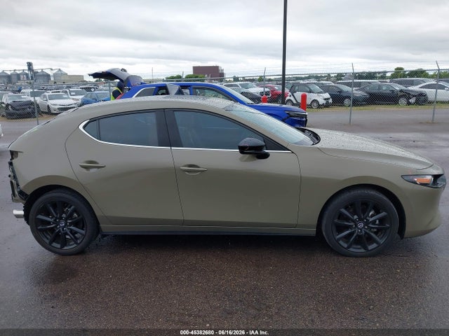 Продаж на аукціоні авто 2024 Mazda Mazda3 2.5 Carbon Turbo, vin: JM1BPBYY2R1700457, номер лоту: 45382680