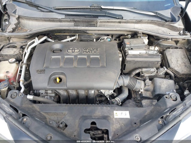 JTNKHMBX5M1117409 Toyota C-HR LE