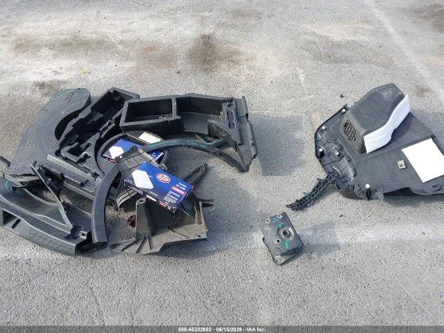 JTNKHMBX5M1117409 Toyota C-HR LE