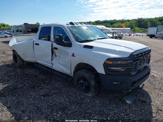 45382693 :رقم المزاد ، 3C63RRGL8SG520394 vin ، 2025 Ram 3500 Tradesman  4x4 8' Box مزاد بيع