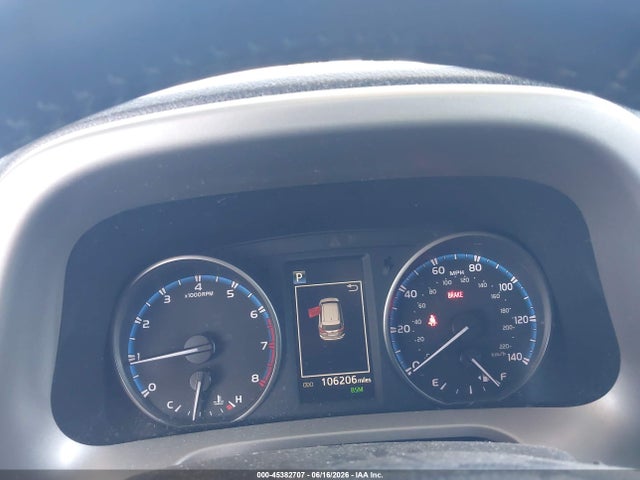 Toyota Rav4 Xle 2018 2T3WFREV0JW439052 Image 7