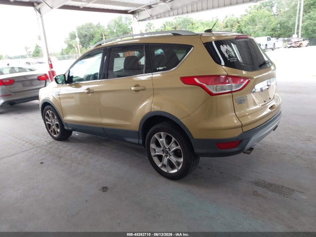 45382710 :رقم المزاد ، 1FMCU0J95FUA26928 vin ، 2015 Ford Escape Titanium مزاد بيع