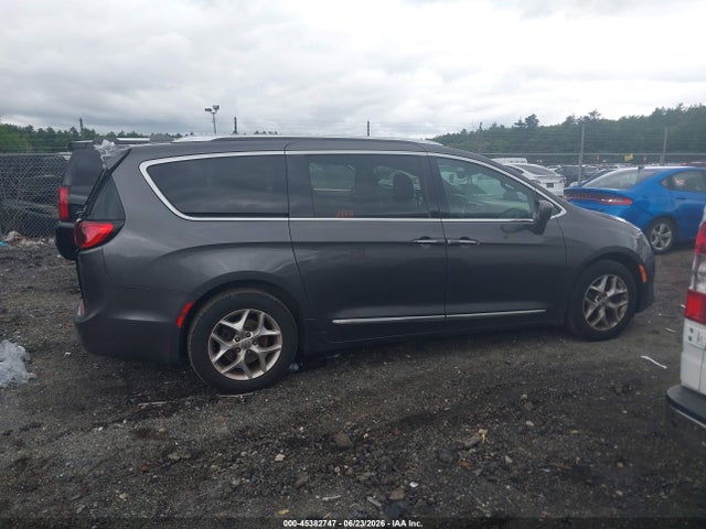 Продаж на аукціоні авто 2020 Chrysler Pacifica 35th Anniversary Touring L, vin: 2C4RC1BG4LR141324, номер лоту: 45382747