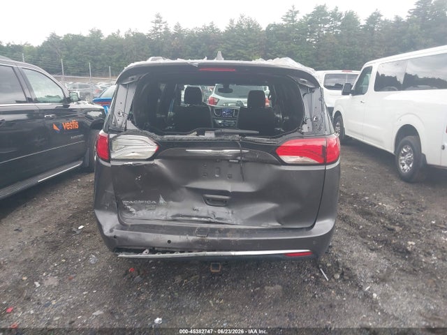 Продаж на аукціоні авто 2020 Chrysler Pacifica 35th Anniversary Touring L, vin: 2C4RC1BG4LR141324, номер лоту: 45382747
