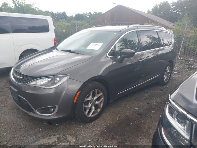 Продаж на аукціоні авто 2020 Chrysler Pacifica 35th Anniversary Touring L, vin: 2C4RC1BG4LR141324, номер лоту: 45382747