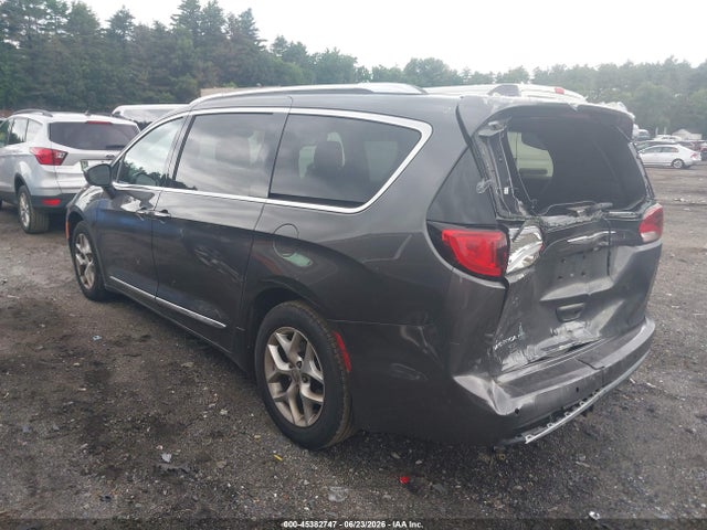 Продаж на аукціоні авто 2020 Chrysler Pacifica 35th Anniversary Touring L, vin: 2C4RC1BG4LR141324, номер лоту: 45382747