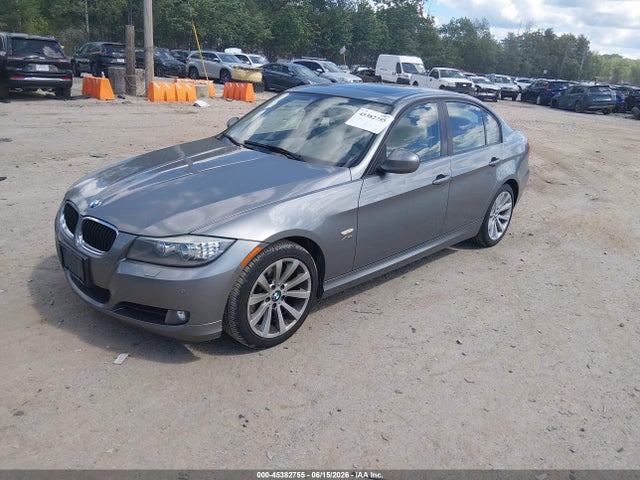 45382755 :رقم المزاد ، WBAPK5G5XBNN80500 vin ، 2011 Bmw 328i Xdrive مزاد بيع