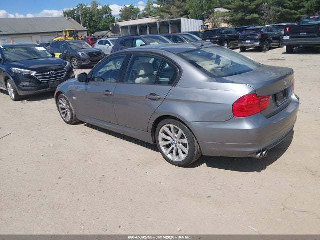 45382755 :رقم المزاد ، WBAPK5G5XBNN80500 vin ، 2011 Bmw 328i Xdrive مزاد بيع